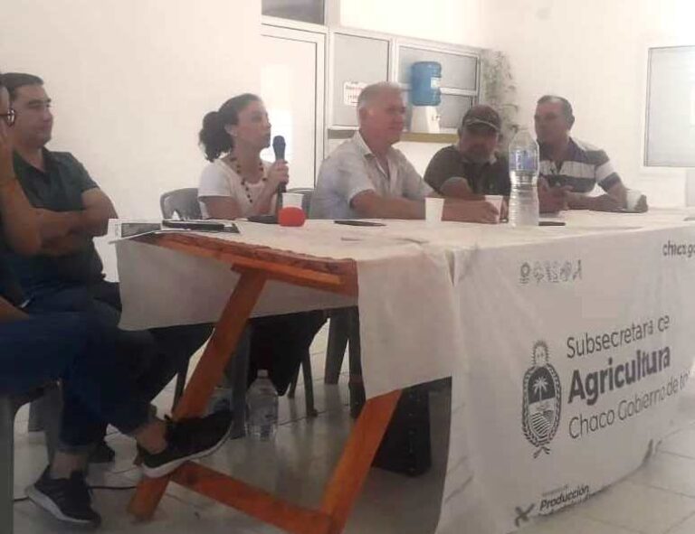 AGRICULTURA CONTINÚA CON LOS TALLERES