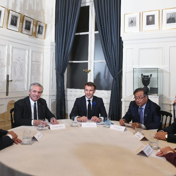 Los presidentes de Francia, Colombia y Argentina expresaron