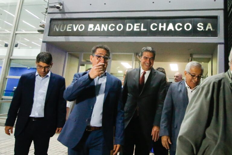 CAPITANICH INAUGURÓ LA REMODELACIÓN DE LA SEDE CENTRAL DEL NBCH