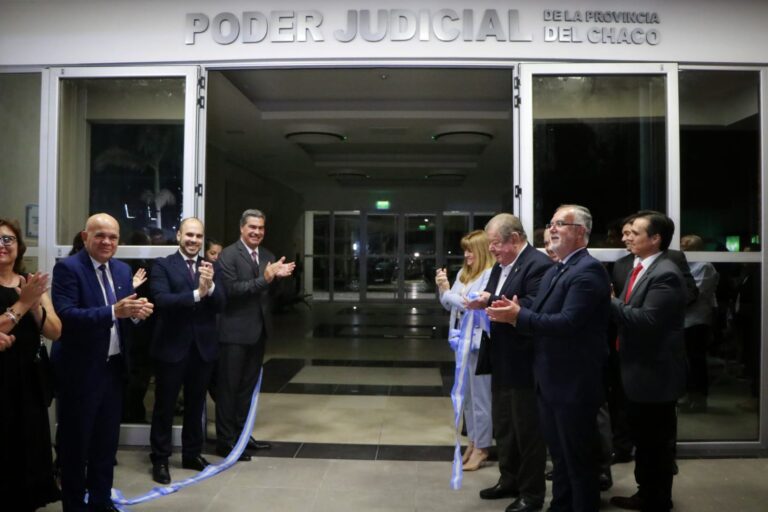 EN SAN MARTÍN, CAPITANICH INAUGURÓ