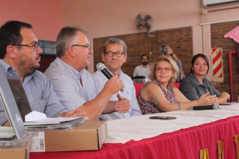 EDUCACIÓN REALIZÓ EN CASTELLI