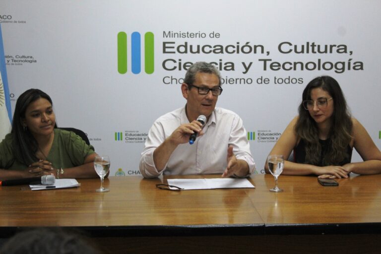 EDUCACIÓN PRESENTÓ PROTOCOLO QUE REGLAMENTA