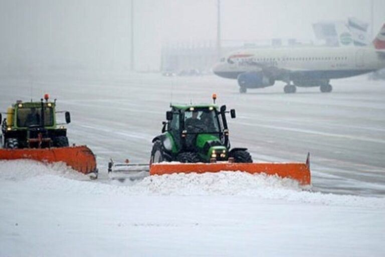 Cierres de aeropuertos en vísperas de Navidad