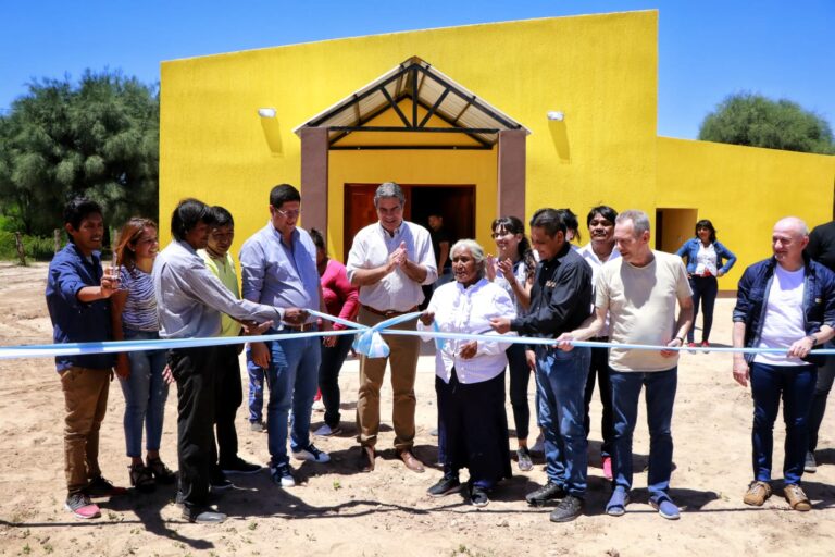 EL IMPENETRABLE: CAPITANICH INAUGURÓ EL TEMPLO