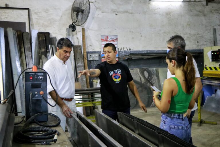 CAPITANICH VISITÓ METALÚRGICA EN RESISTENCIA