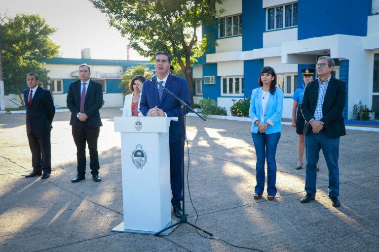 CAPITANICH PRESENTÓ EL INSTITUTO SUPERIOR DE SEGURIDAD PÚBLICA