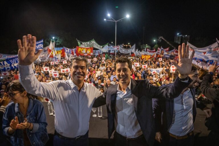 HISTÓRICA INAUGURACIÓN EN EL PUERTO DE BARRANQUERAS