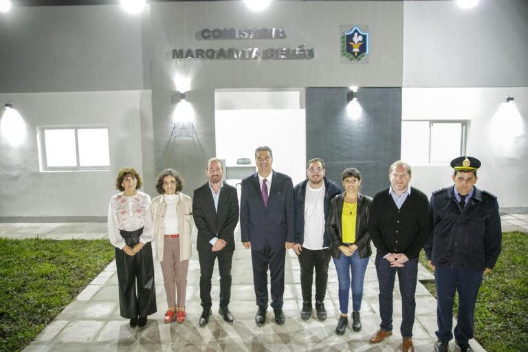 CAPITANICH INAUGURÓ OBRAS CULTURALES, VIALES