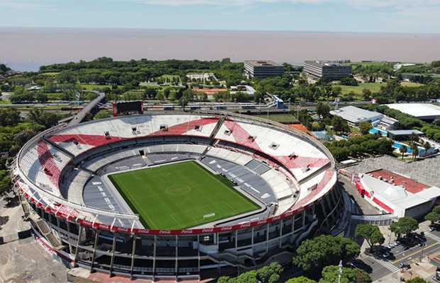 En el Monumental