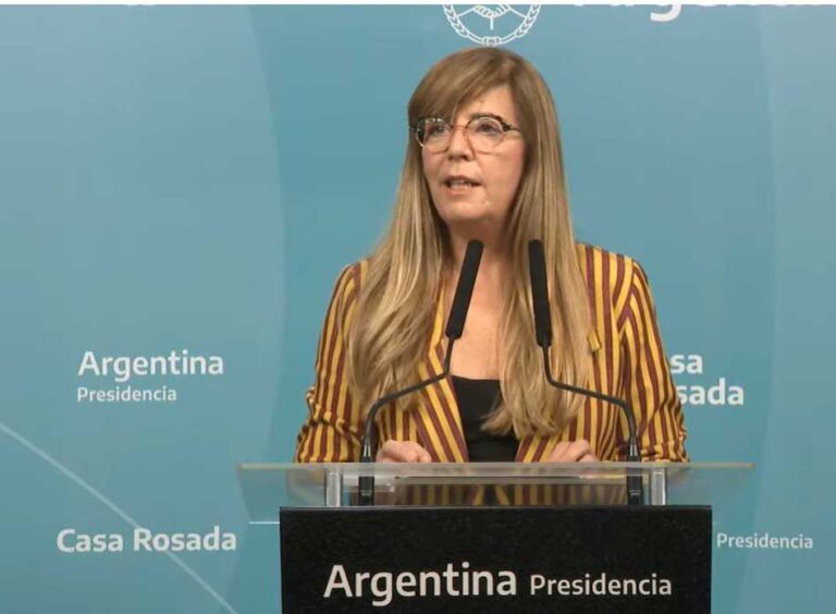 Gabriela Cerruti confirmó el pago al FMI