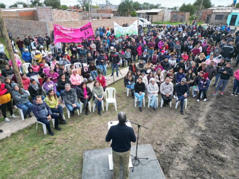 CAPITANICH DESTACÓ EL TRABAJO DE URBANIZACIÓN