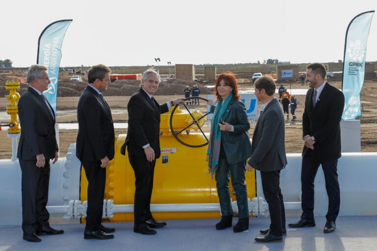 Alberto Fernández en la inauguración del GPNK