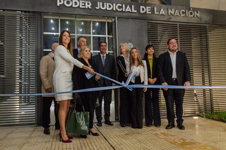 CAPITANICH INAUGURÓ EL NUEVO EDIFICIO