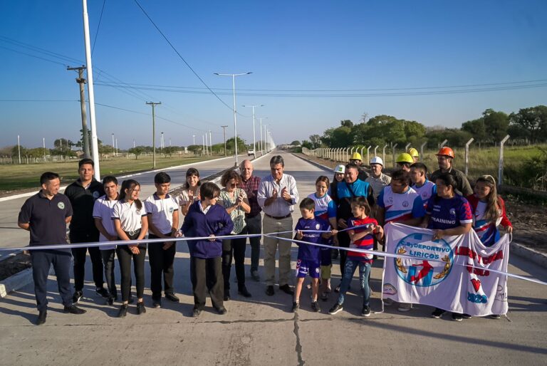 CAPITANICH INAUGURÓ OTRO TRAMO DE LA AVENIDA MARCONI