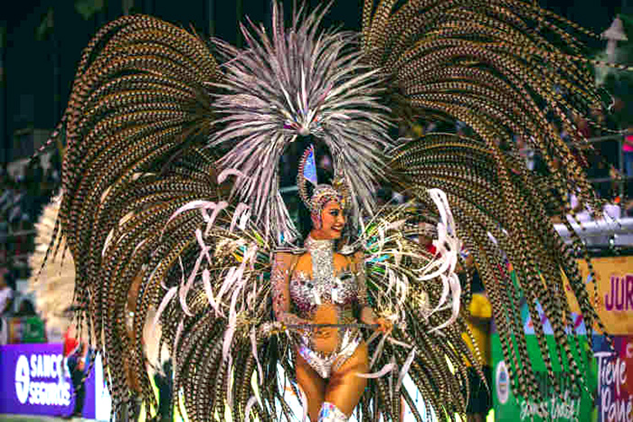 Corrientes comienza a vivir la edición dorada de sus Carnavales 2024