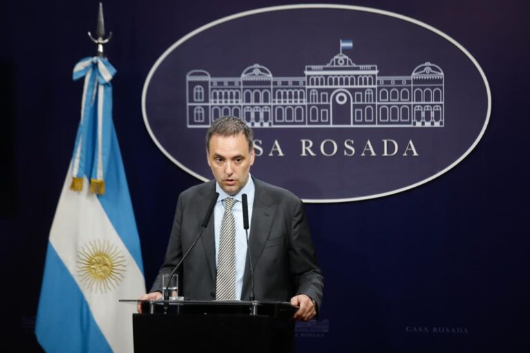 Adorni: “Nosotros estamos haciendo nuestra parte