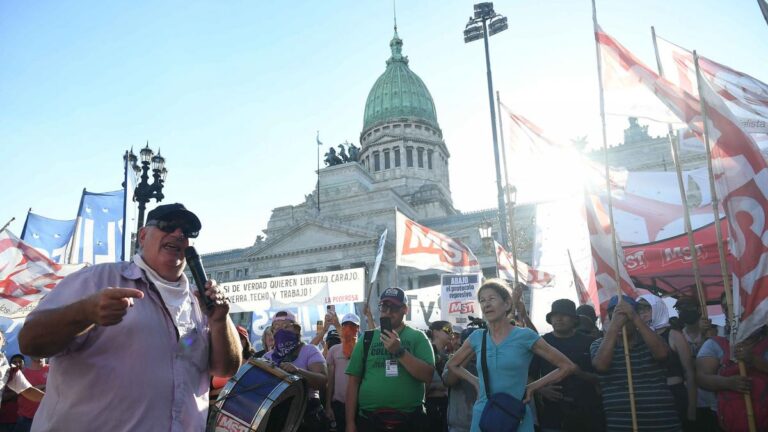 En las inmediaciones del congreso