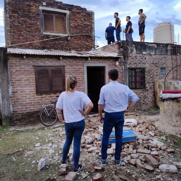 LA LOCALIDAD DE LA VERDE FUE AFECTADA POR UN TORNADO