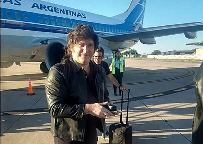 Javier Milei llega a Corrientes este lunes