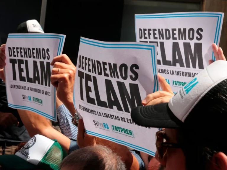 Los trabajadores de Télam rechazan el plan de retiros