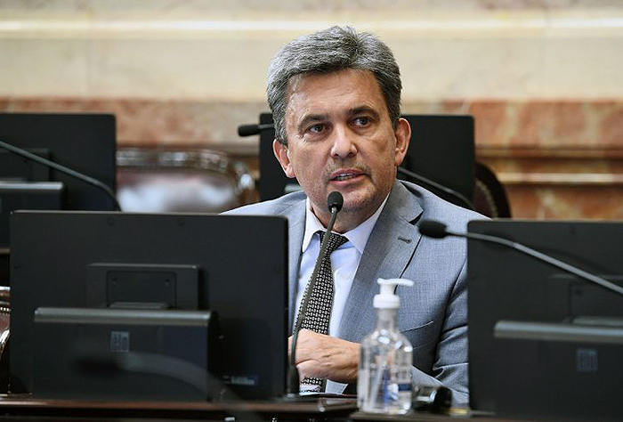 Zimmermann: “Pasado el tiempo legal se puede pedir