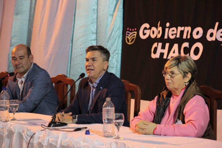 EL GOBERNADOR DESDE BASAIL LANZÓ EL PROGRAMA “SOMOS EDUCACIÓN EN TERRITORIO”