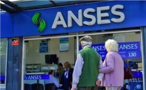 ANSES oficializó un aumento del 1,88% para jubilados y asignaciones en octubre