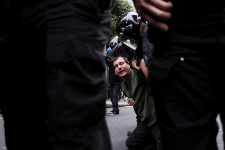 Tras la brutal represión de las fuerzas de seguridad a cargo de Patricia Bullrich