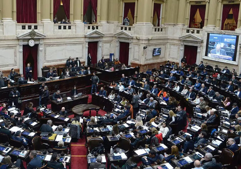 La oposición impuso media sanción en Diputados a la nueva fórmula de movilidad jubilatoria