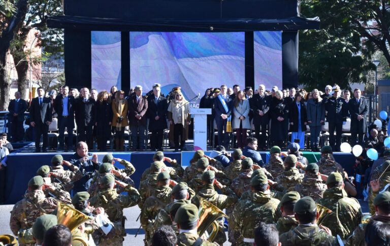 “ESTE 9 DE JULIO, RENOVEMOS EL COMPROMISO CON NUESTRA PROVINCIA Y CON LA PATRIA” EXPRESÓ EL GOBERNADOR ZDERO