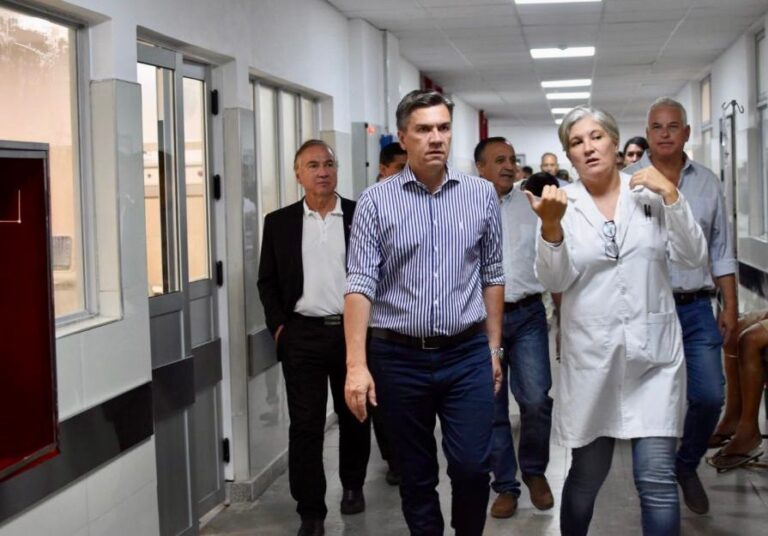 EL GOBIERNO PROVINCIAL TIENE EN MARCHA MÁS DE 13 OBRAS EN LOS HOSPITALES PERRANDO Y PEDIÁTRICO