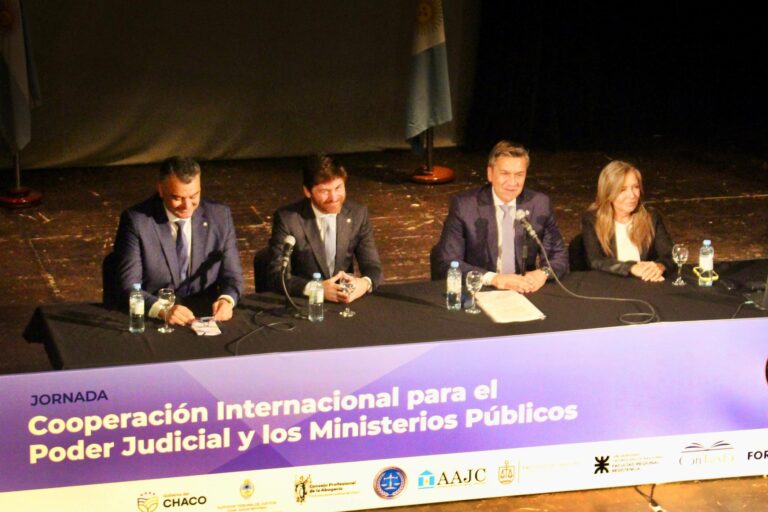 EL GOBERNADOR ZDERO DIO APERTURA A LA JORNADA DE COOPERACIÓN INTERNACIONAL PARA EL PODER JUDICIAL Y LOS MINISTERIOS PÚBLICOS