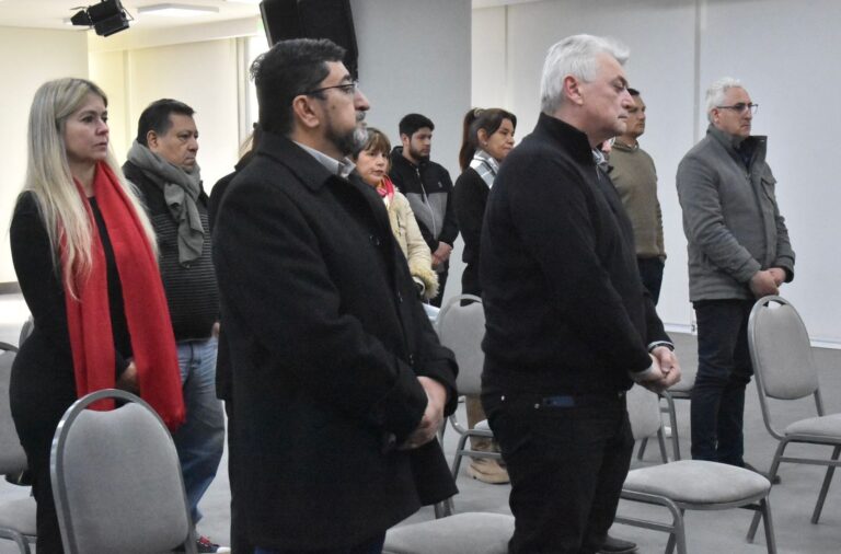 CULTO RECIBIÓ AL PÁRROCO DE LA CATEDRAL