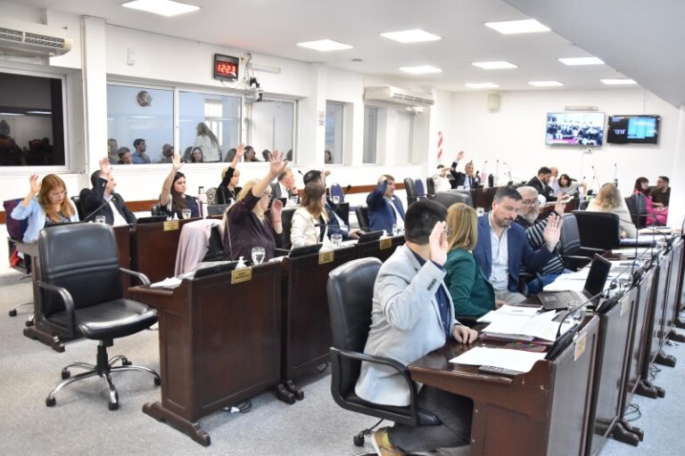 Sesionó el Parlamento y sancionó una serie de leyes volcadas a la educación 