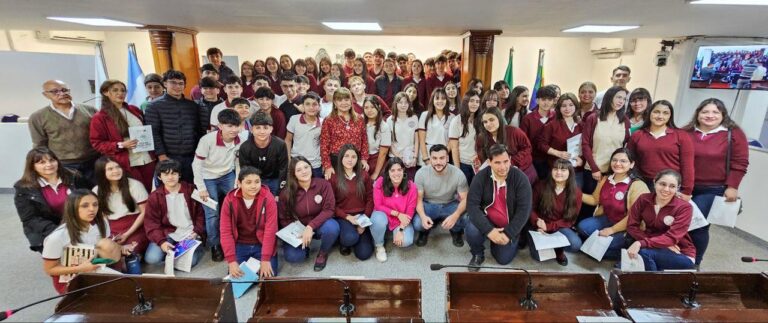 Los diputados Galeano y Gyoker brindaron una charla