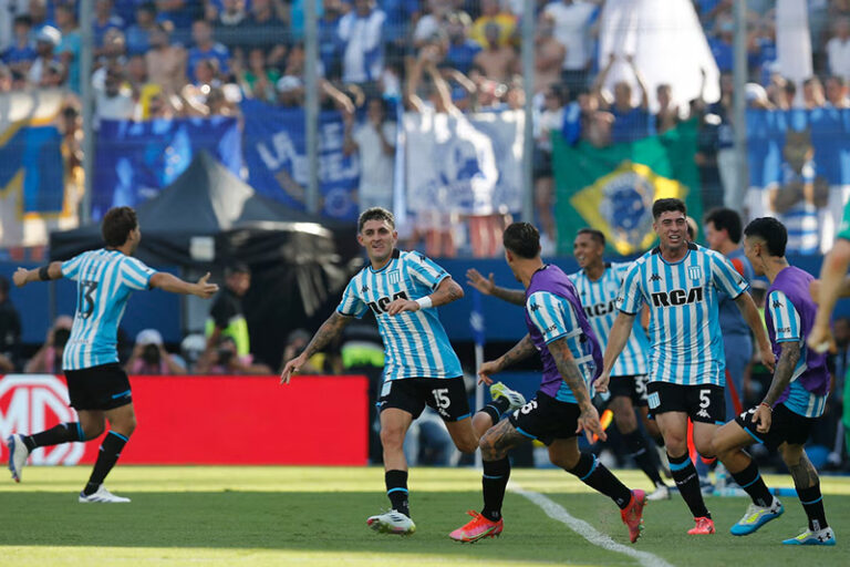 Racing goleó al Cruzeiro y es el nuevo campeón de la Copa Sudamericana