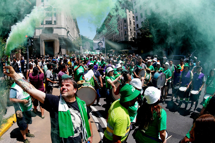 Pettovello dejó en la calle a 2000 trabajadores