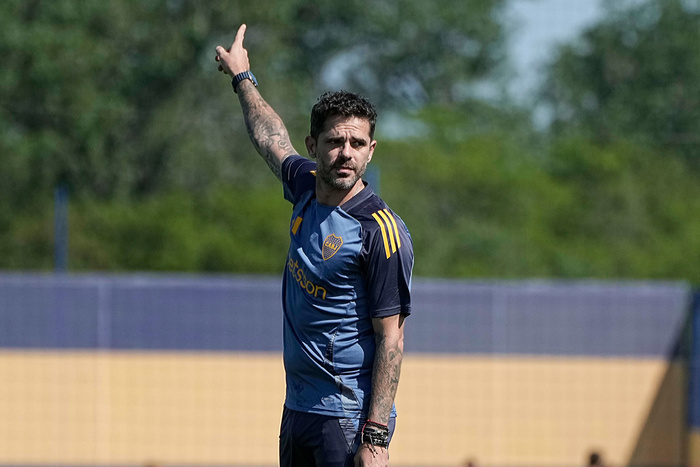 Por decisión de Riquelme y tras la derrota en el Superclásico
