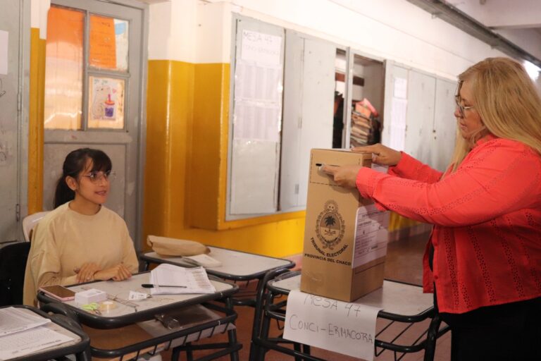 Carmen Delgado: “llamó a la participación ciudadana, especialmente de jóvenes y adultos”