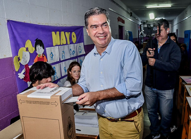 Votó Capitanich: “El Peronismo siempre va unido y hoy vamos a tener un buen resultado”