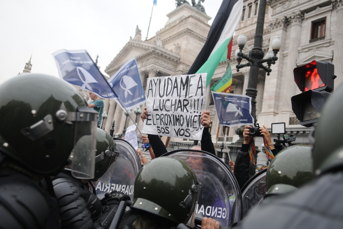 Varios sectores afectados por la motosierra de la LLA confluyen hoy en el Congreso