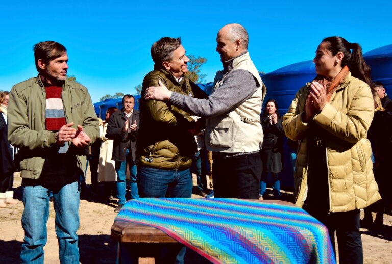 DE LA FIRMA A LOS HECHOS: UNICEF Y EL GOBIERNO DEL CHACO PUSIERON EN MARCHA EL “PROYECTO AGUA”- PRIMERA ETAPA