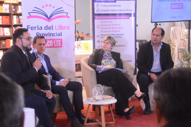 EDUCACIÓN PRESENTÓ LA OLIMPIADA PROVINCIAL HISTORIA DE MALVINAS EN LA FERIA DEL LIBRO