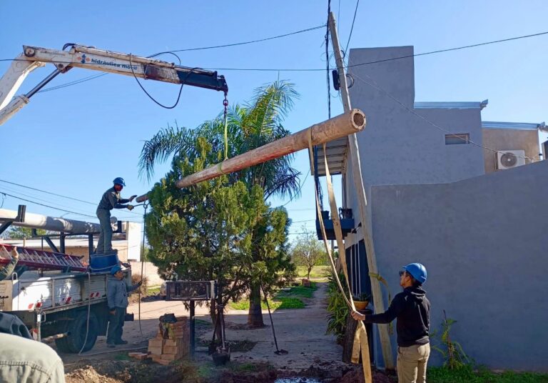 SECHEEP: AVANZA EL PLAN DE INFRAESTRUCTURA ELÉCTRICA EN CASTELLI Y EL SAUZALITO