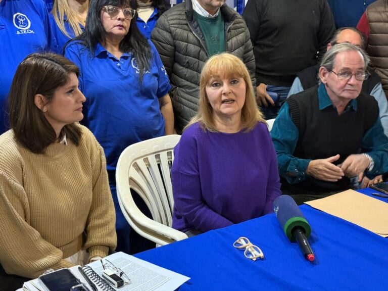 Sindicatos docentes del Chaco convocan a un paro