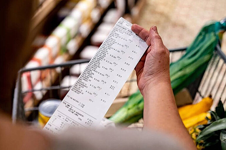 Inflación: el salto del dólar en julio ya pega en las góndolas