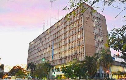CHACO PAGÓ 4ta. CUOTA DE DEUDA HEREDADA MILLONARIA EN DÓLARES Y COMPROMETE LAS ARCAS PROVINCIALES