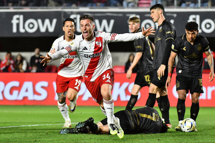 El equipo de Gallardo se impuso 2-1 en el estadio Uno