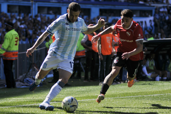 Racing e Independiente empataron sin goles en el Cilindro