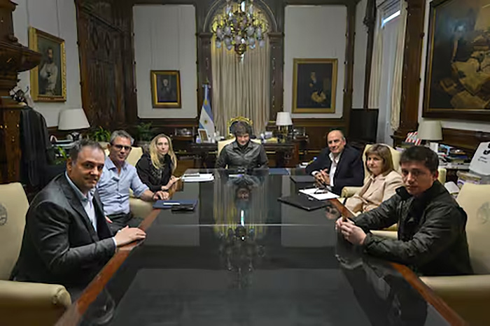 Milei, con su mesa chica ratificó el rumbo del Gobierno